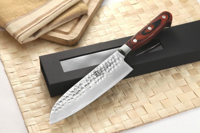 santoku-kitchen-knife